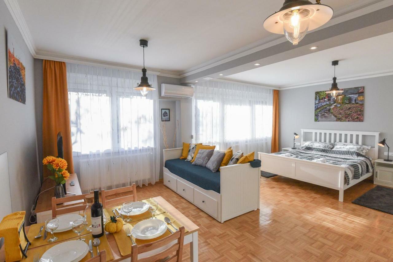 Vitalis Apartman Eger Buitenkant foto
