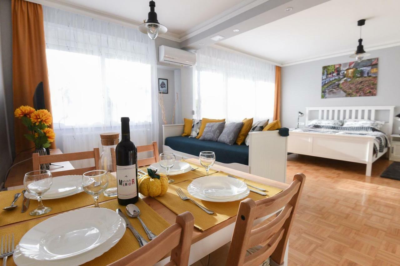 Vitalis Apartman Eger Buitenkant foto